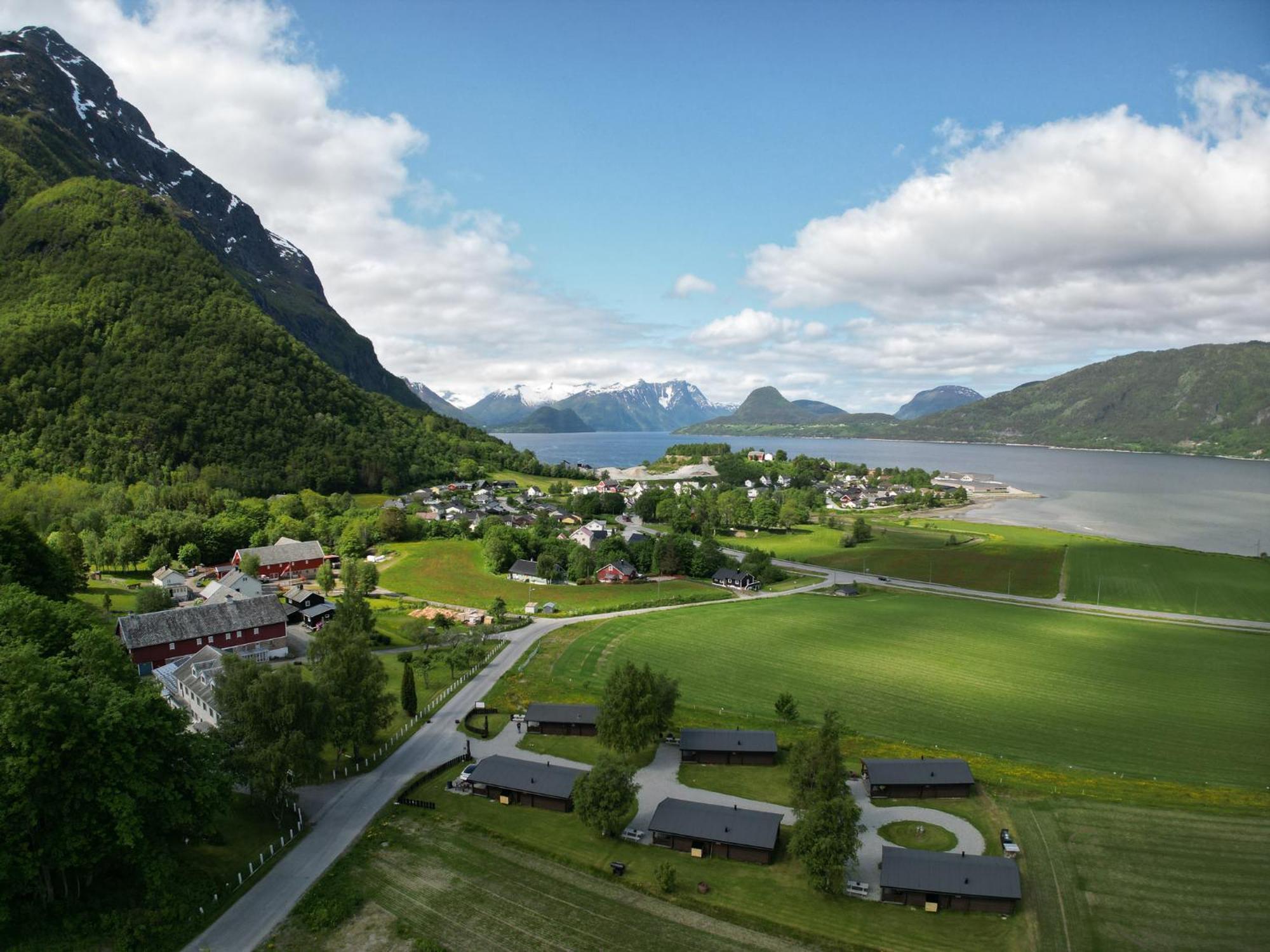 Andalsnes Hytteutleie ภายนอก รูปภาพ